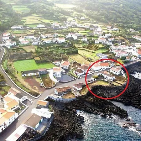 Casa Comprida * Santo Amaro (Azores)